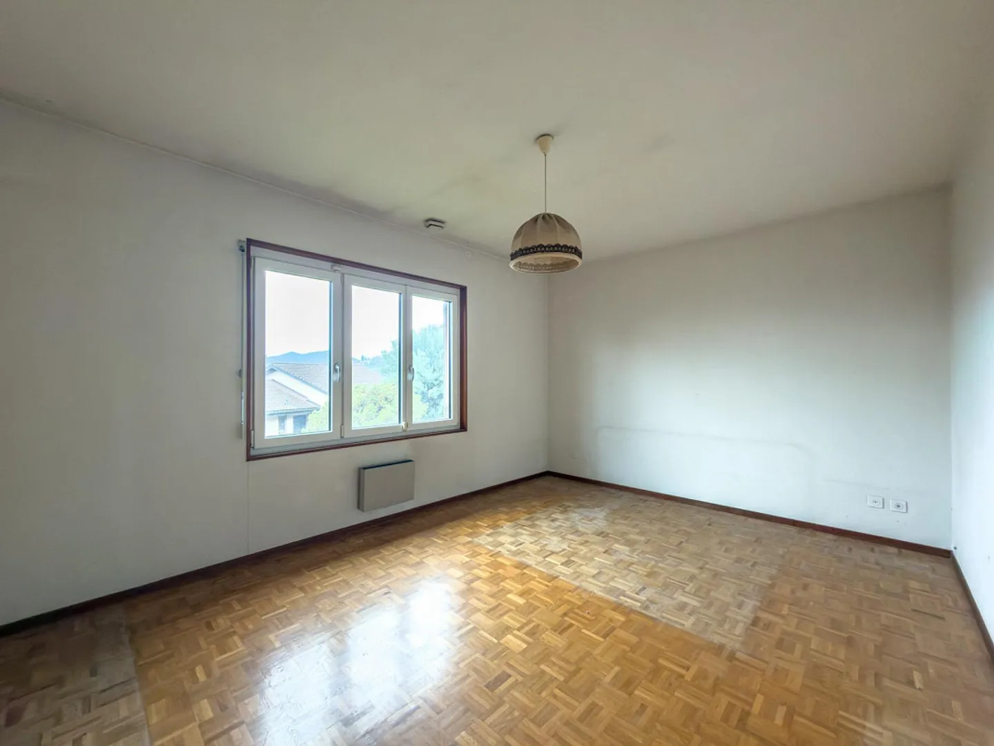 Single-family house with garden in Morbio Superiore - Photo 3 of 9