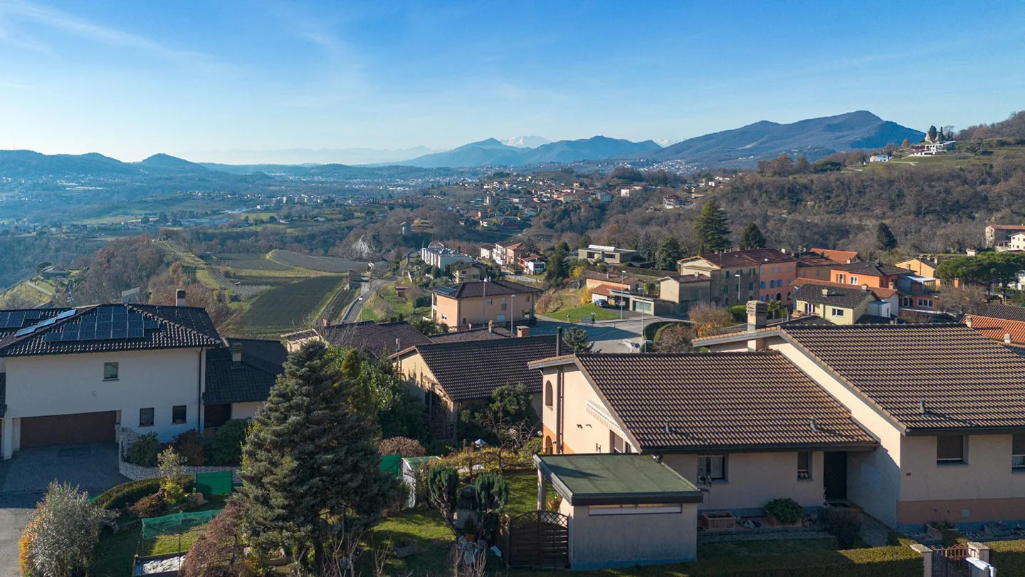 Single-family house with garden in Morbio Superiore - Photo 6 of 9