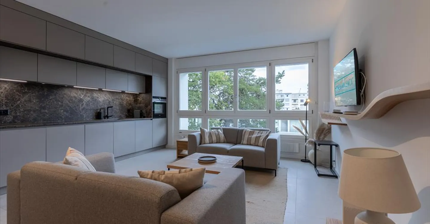 Superb 2-Bedroom Apartment for Rent in Geneva - Ideal Location & Fully Equipped - Photo 1 of 10