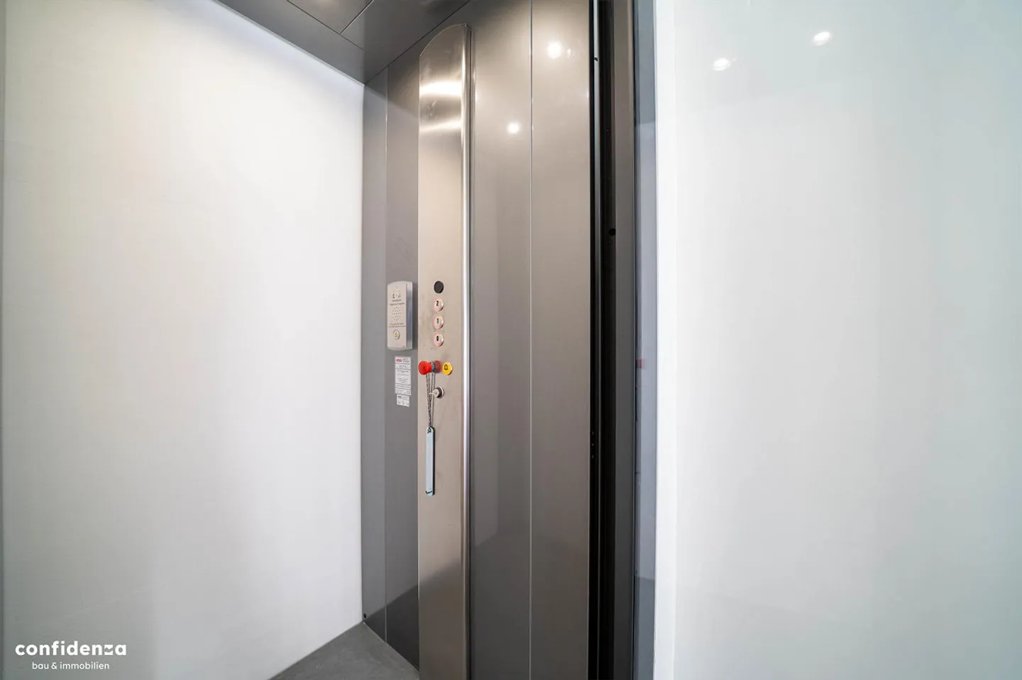 Maison individuelle neuve exclusive avec panorama à Scuol - résidence principale en haut de la colline - Photo 12 sur 13