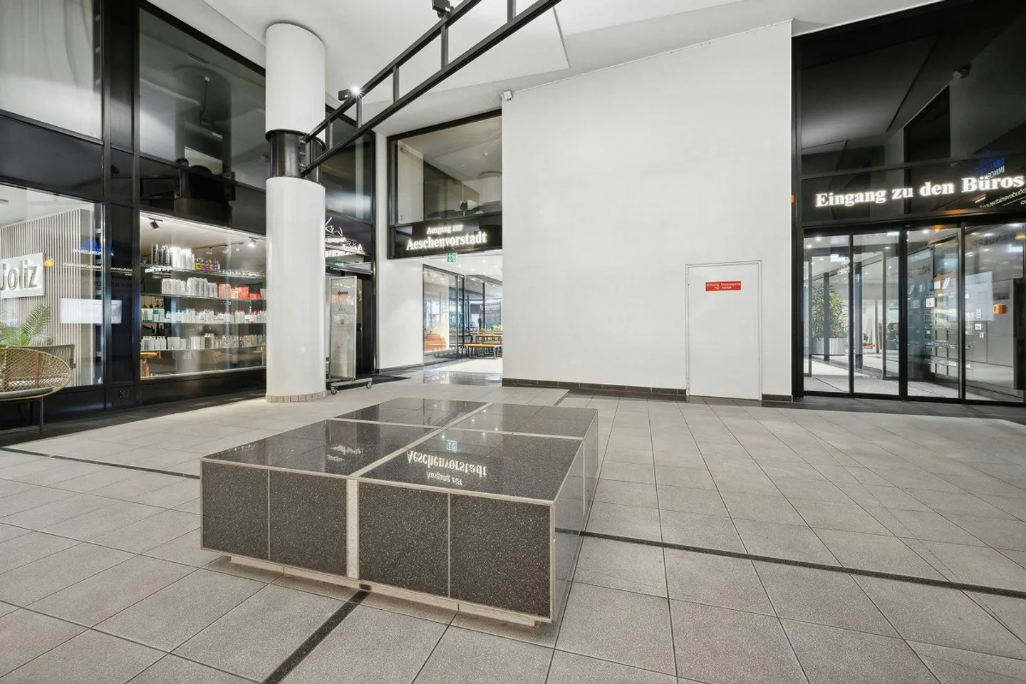 Spazio ufficio centrale ad Aeschenplatz - ideale per la tua attività - Foto 7 di 8