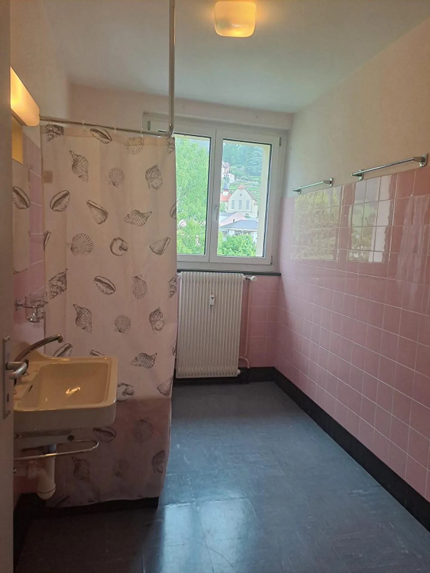 Appartamento mansardato con vista sulla Linth - Foto 4 di 9