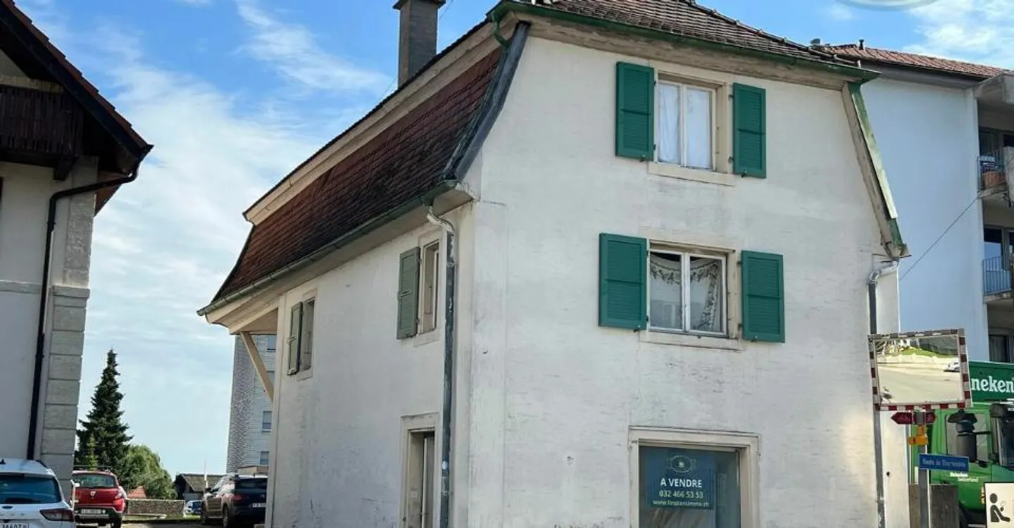 Haus zu renovieren mit der Möglichkeit, mehrere Wohnungen zu schaffen - Foto 1 von 6