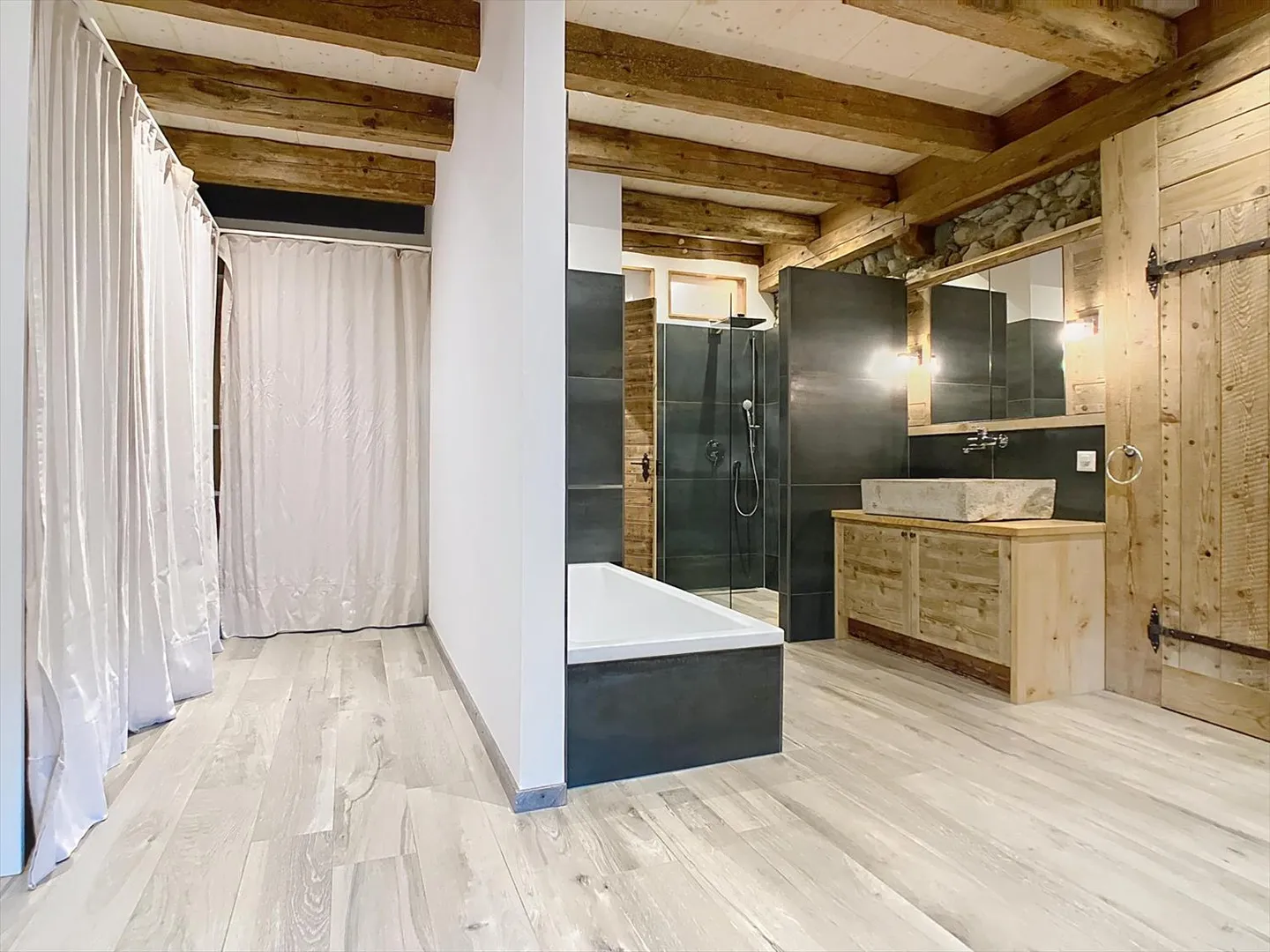 Appartement 4.5 pièces - Photo 10 sur 13