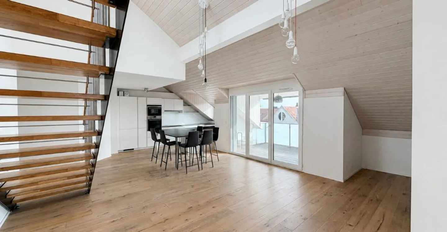Séjour en double hauteur, 3 chambres de 17 à 18 m² et loft de 51 m² - Photo 5 of 12