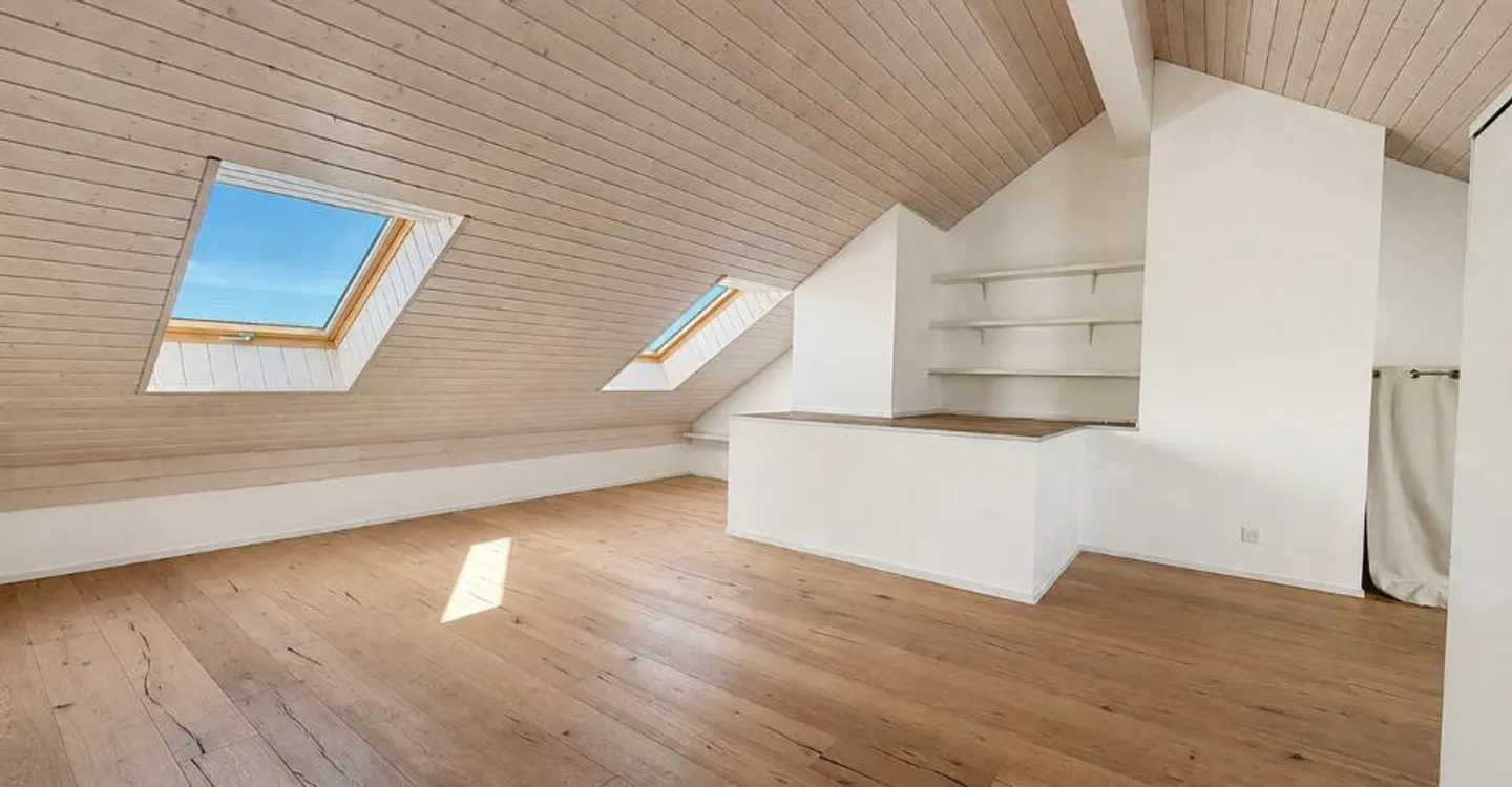 Séjour en double hauteur, 3 chambres de 17 à 18 m² et loft de 51 m² - Photo 7 of 12