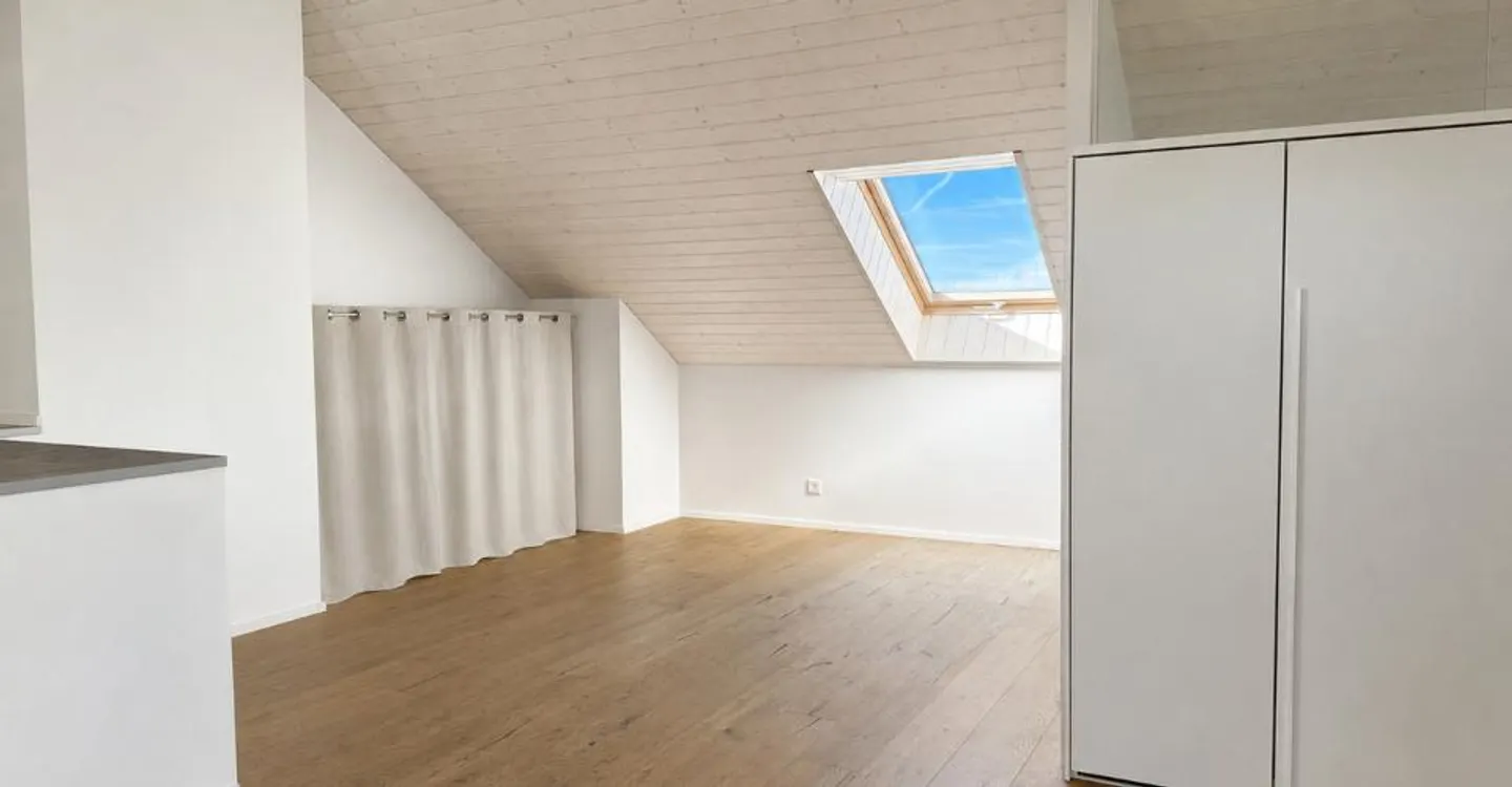 Séjour en double hauteur, 3 chambres de 17 à 18 m² et loft de 51 m² - Photo 9 of 12