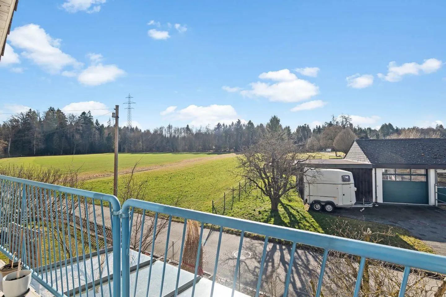 Charming Single Family Home - Photo 11 of 13