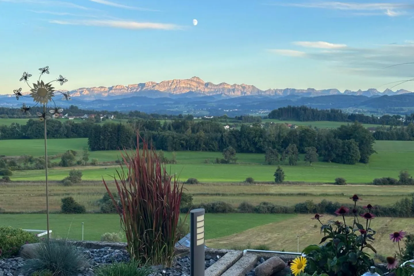 Vivre avec une vue et du calme - Maison de terrasse spacieuse dans un emplacement ensoleillé - Photo 6 sur 13