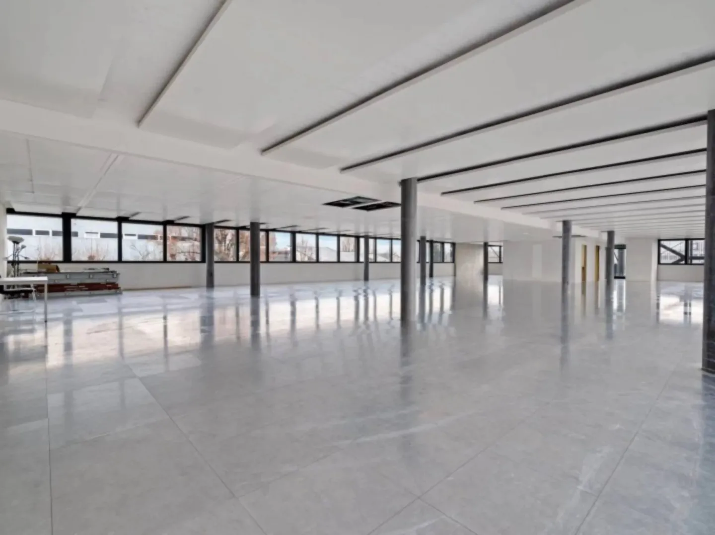 Bureau à louer - Photo 3 sur 4