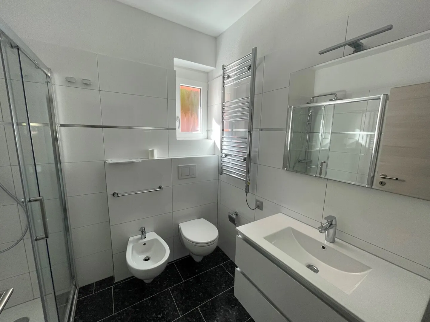 Modern Apartment in Agno - Photo 7 of 10