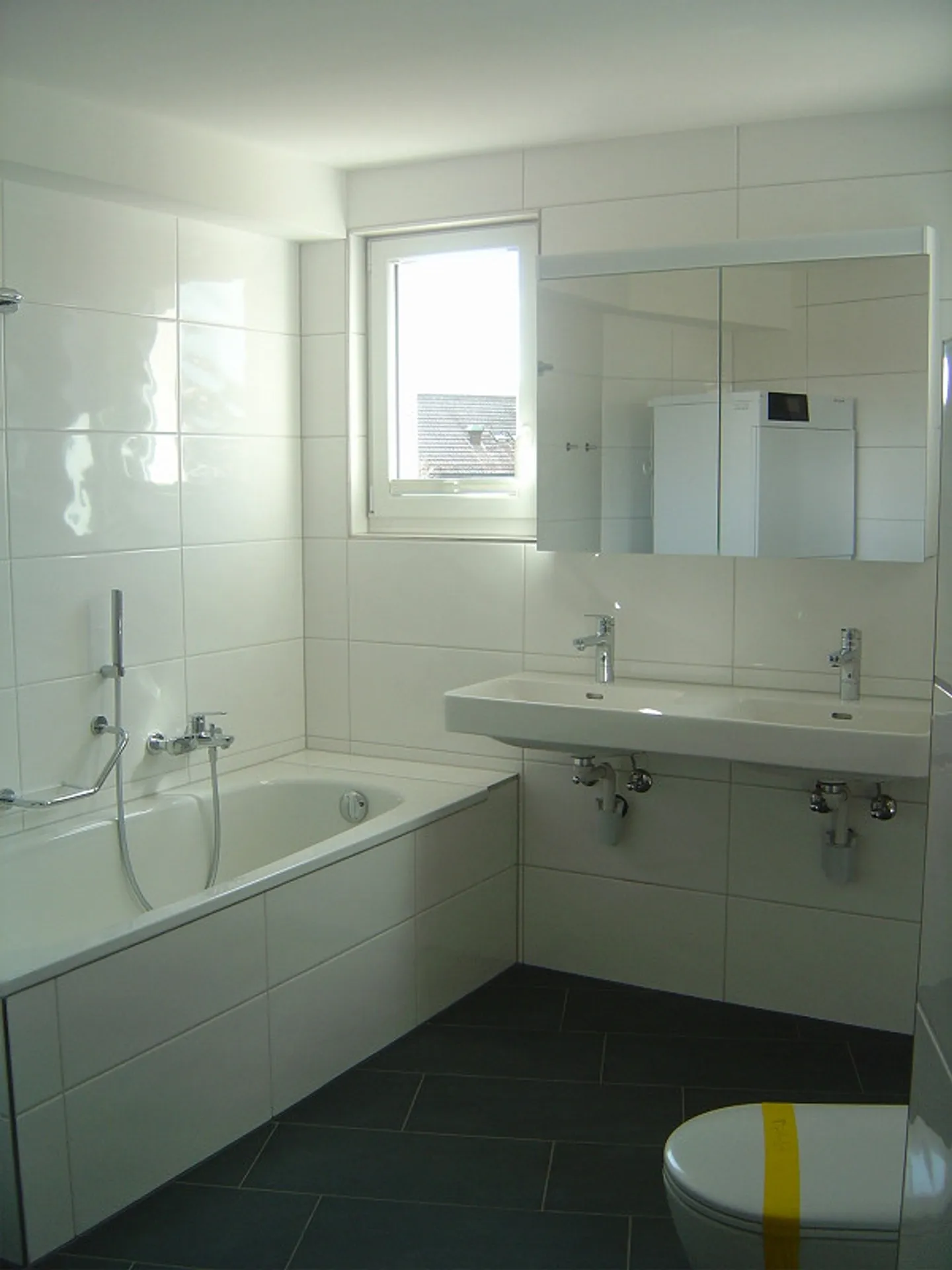 Renovated apartment in the village center - Photo 12 of 18