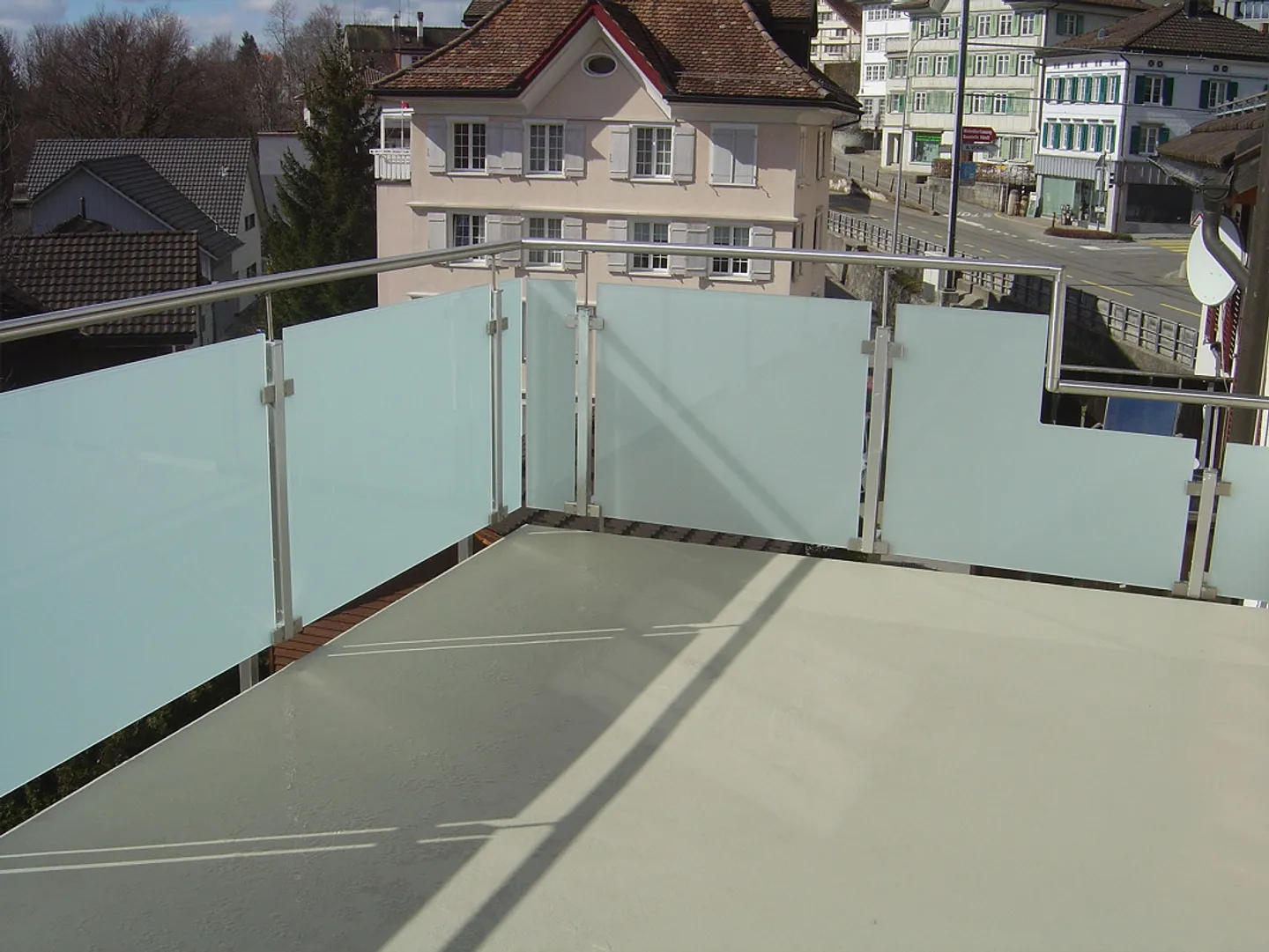 Renovated apartment in the village center - Photo 15 of 18