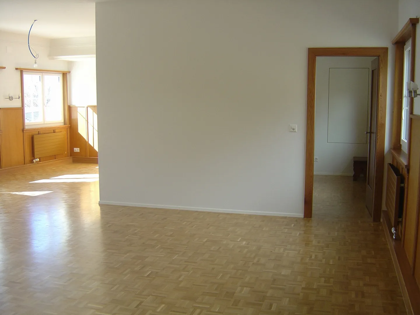 Renovated apartment in the village center - Photo 10 of 18