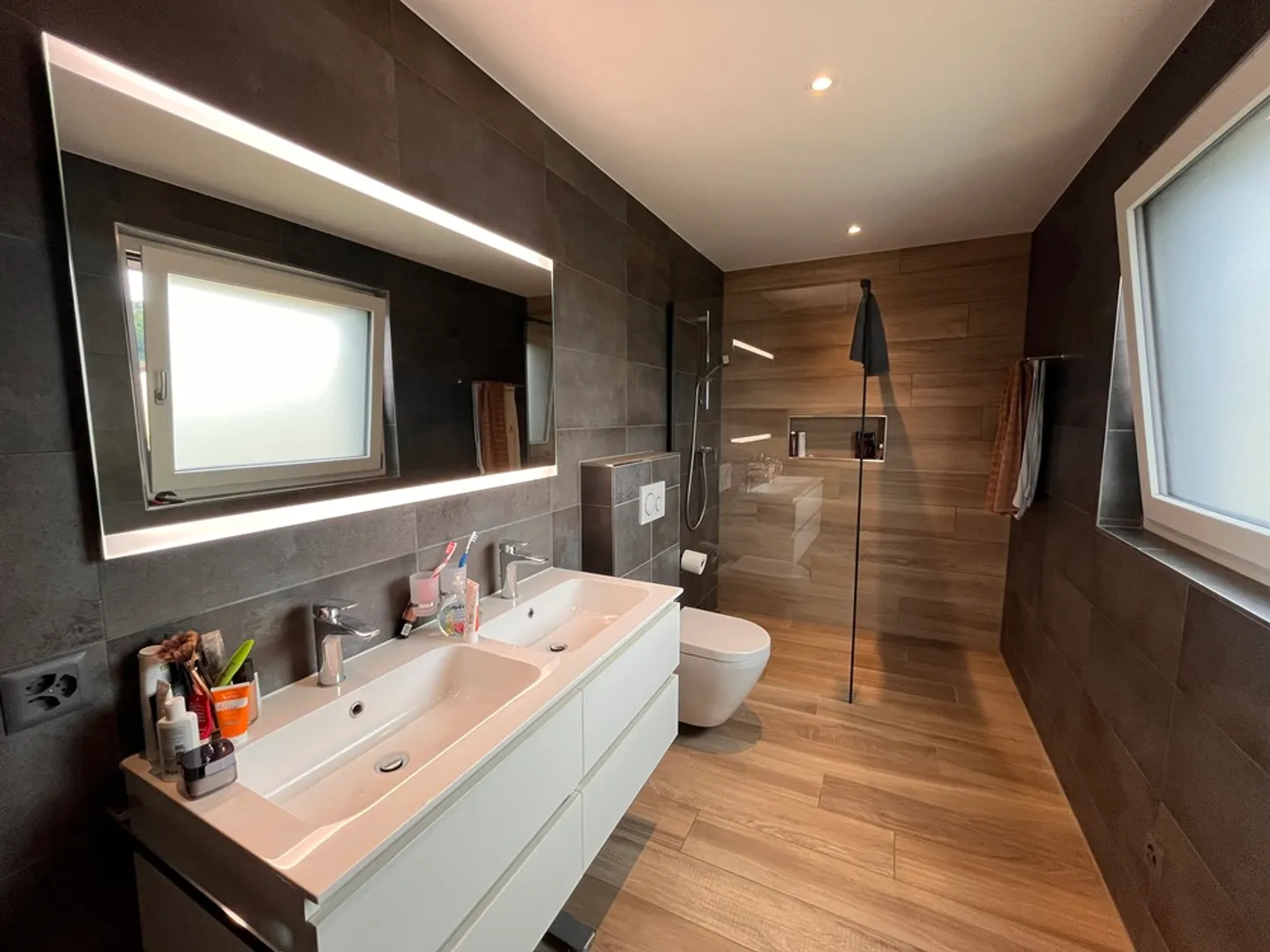 6.5 Room House - Photo 13 of 13