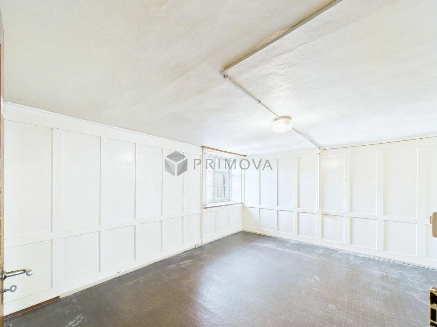 Reiheneinfamilienhaus wartet auf ein MakeOver - Renovationsprojekt ins Mollis für Kreative - Foto 9 von 12