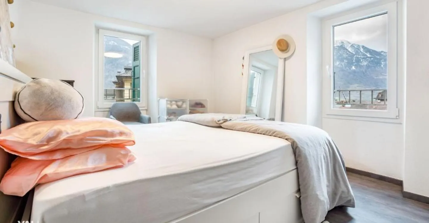 Kleines Gebäude im Herzen des Dorfes mit einer Bruttorendite von 4,5 % - Foto 6 von 12