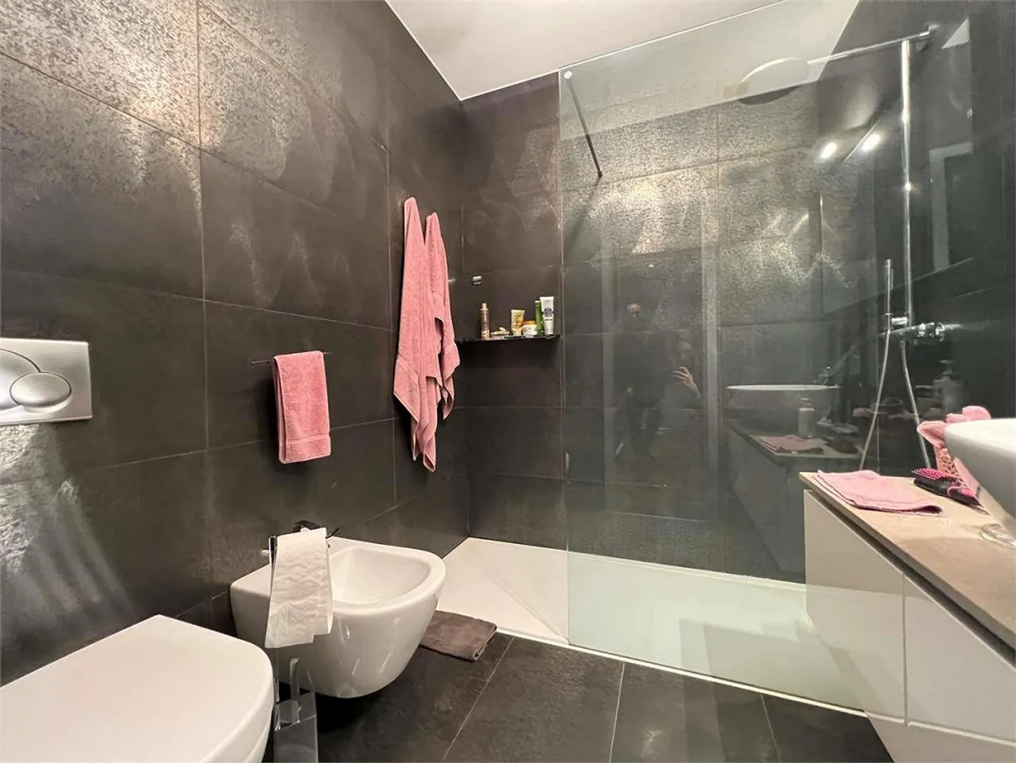 2556_Lugano, moderno attico 5.5 locali - Foto 10 di 12