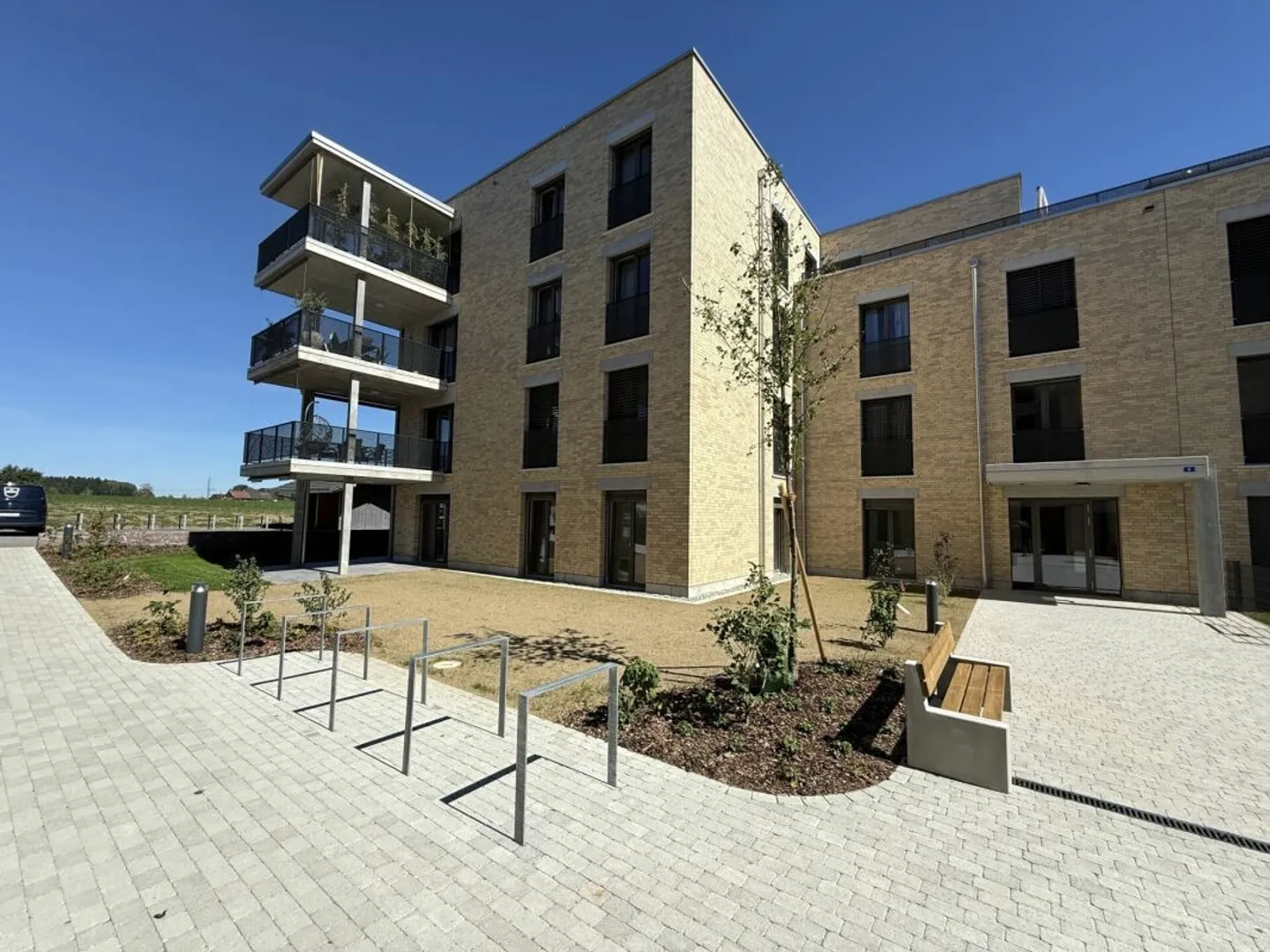 Geräumige Gartenwohnung in Berg - Foto 1 von 12