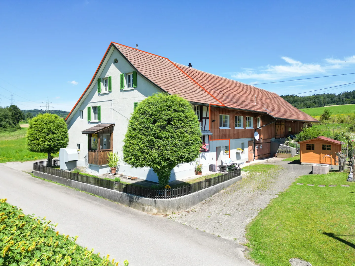 Living in the countryside: 5-room half house with a view of the Alps - Photo 1 of 10