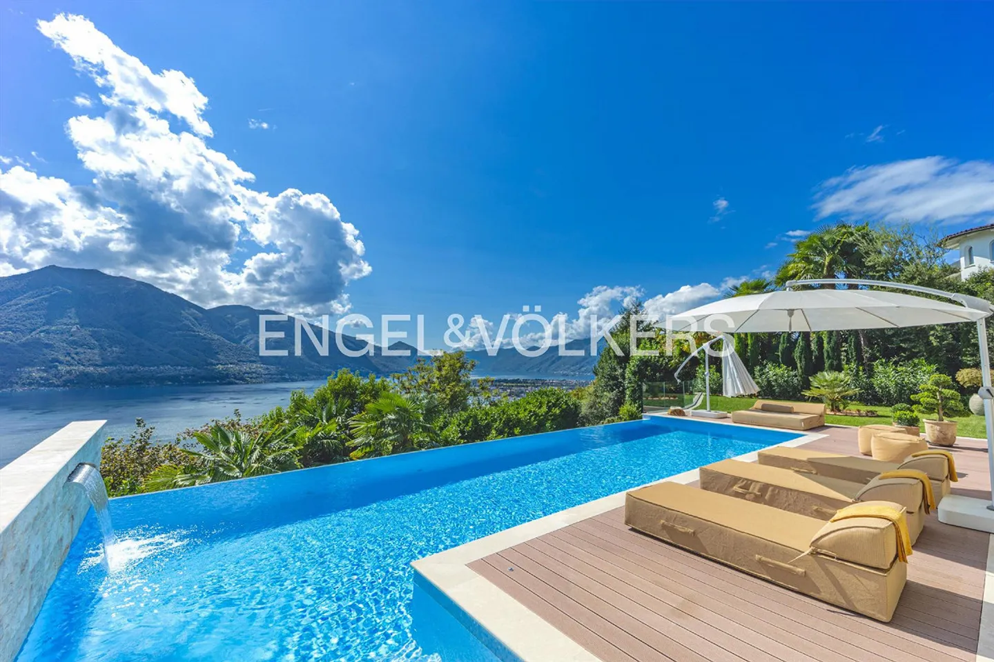 Nuova villa con privacy, vista lago e puro lusso - Foto 20 di 25