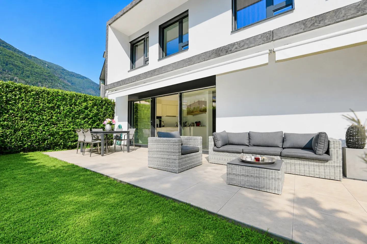Luxus Duplex-Wohnung mit Garten - Foto 1 von 16