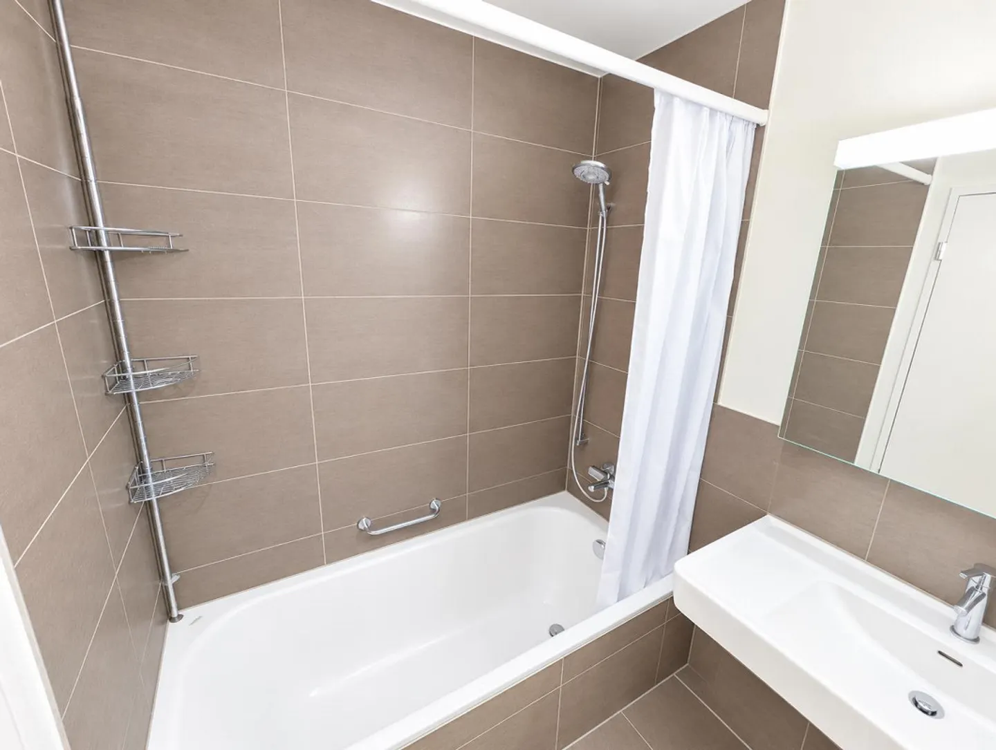 Appartamento moderno 3.5 locali a Sissach - Foto 5 di 11