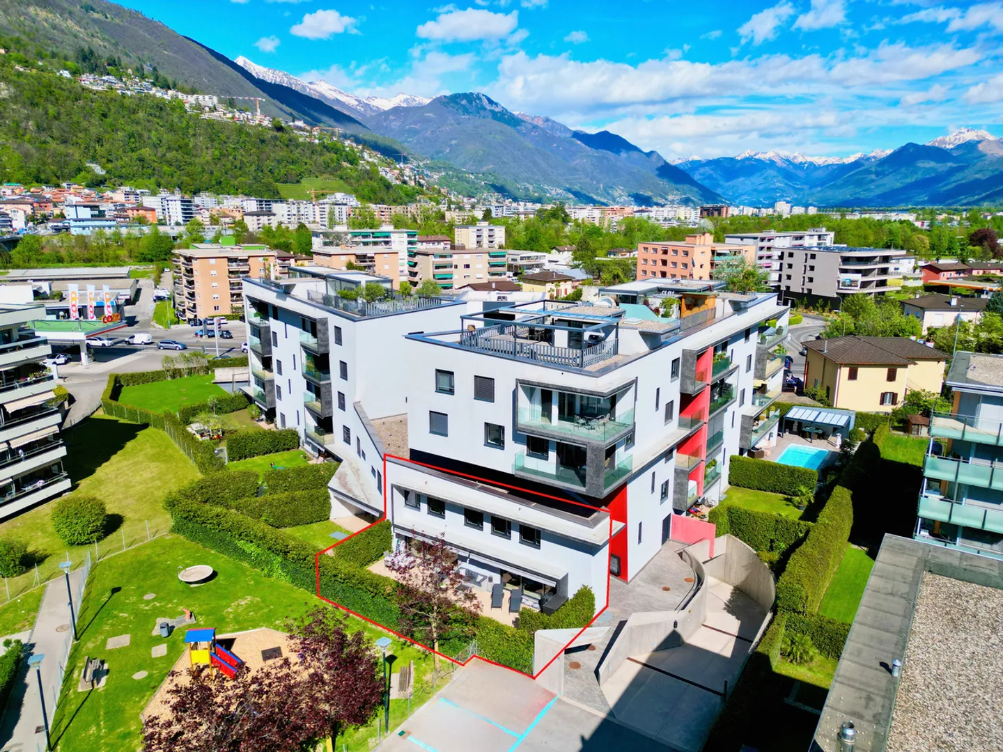 Luxus Duplex-Wohnung mit Garten - Foto 3 von 16