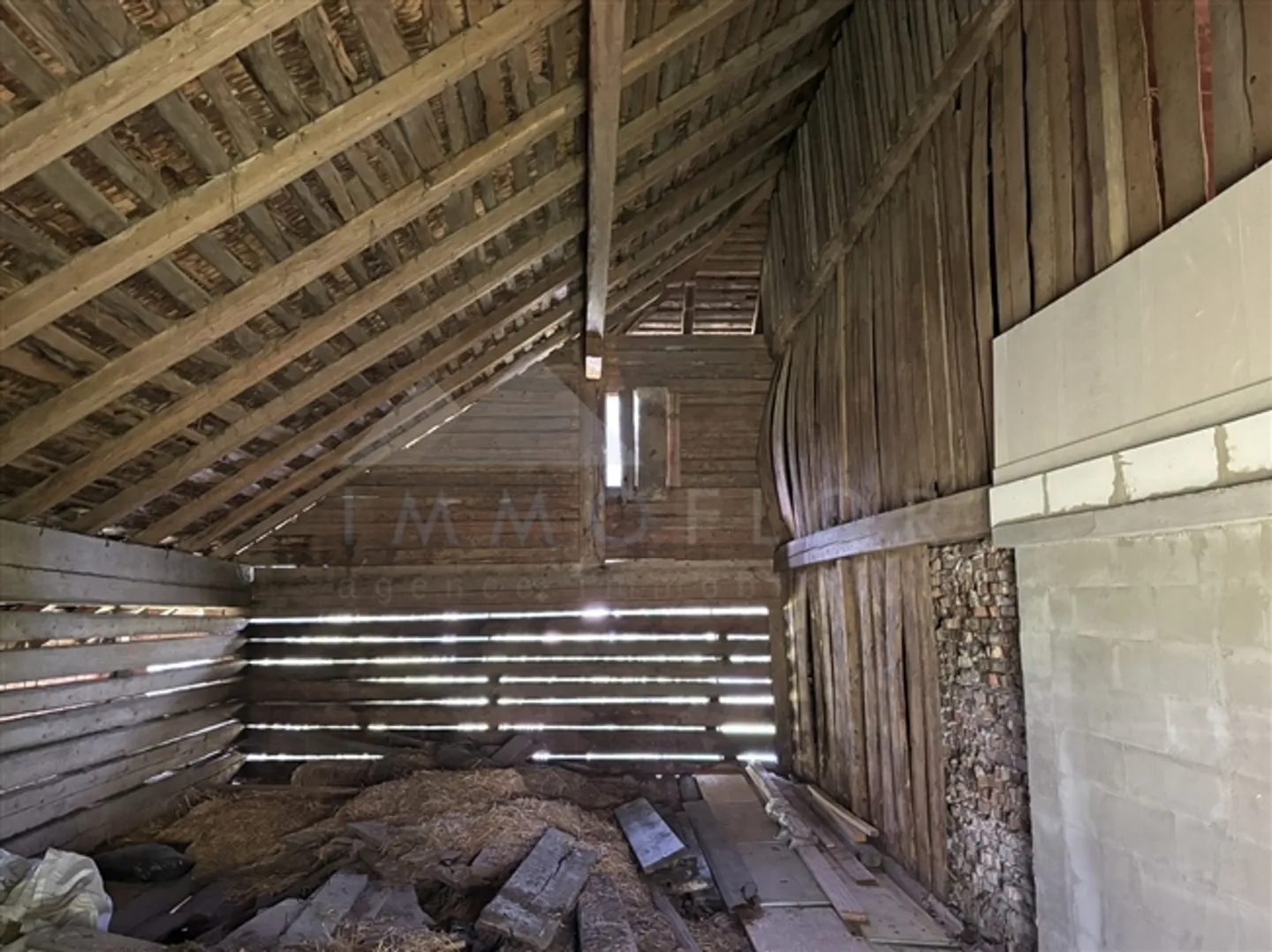 Lavoro di cucito - Foto 2 di 8