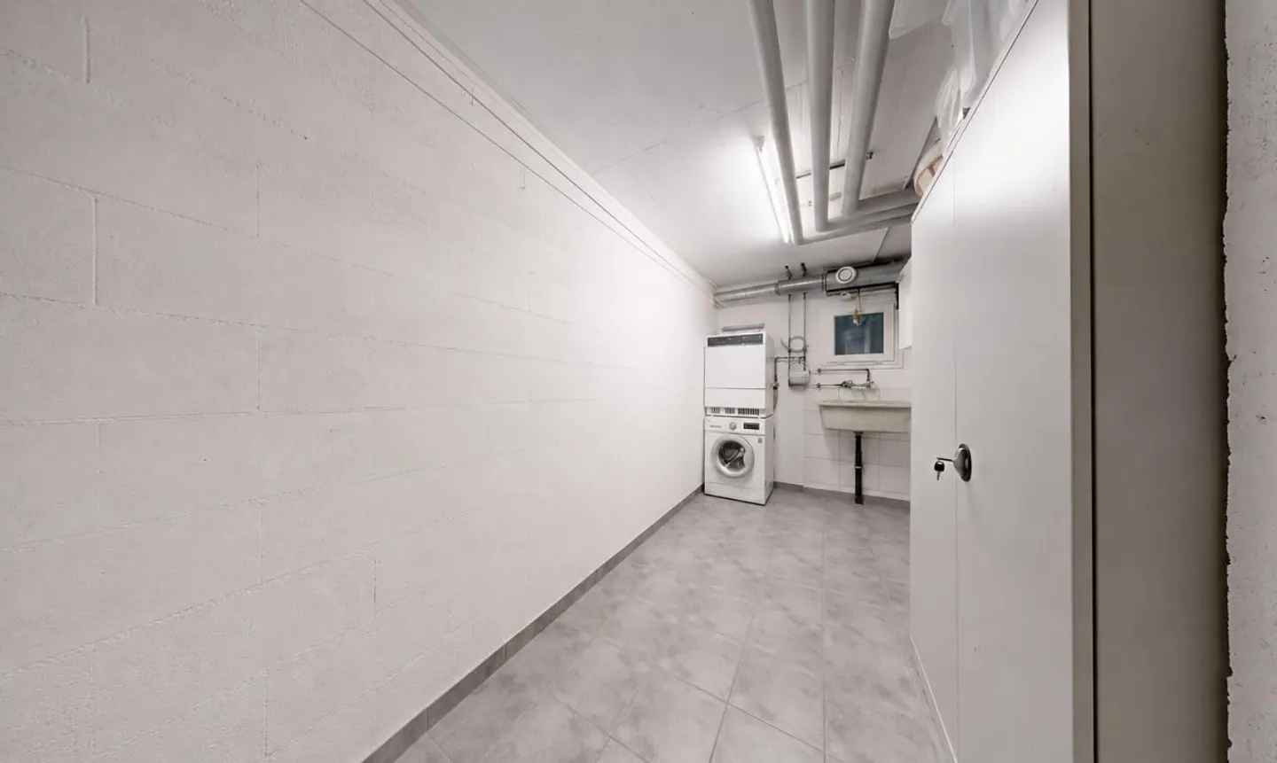 Appartement moderne avec piscine - Photo 12 sur 13