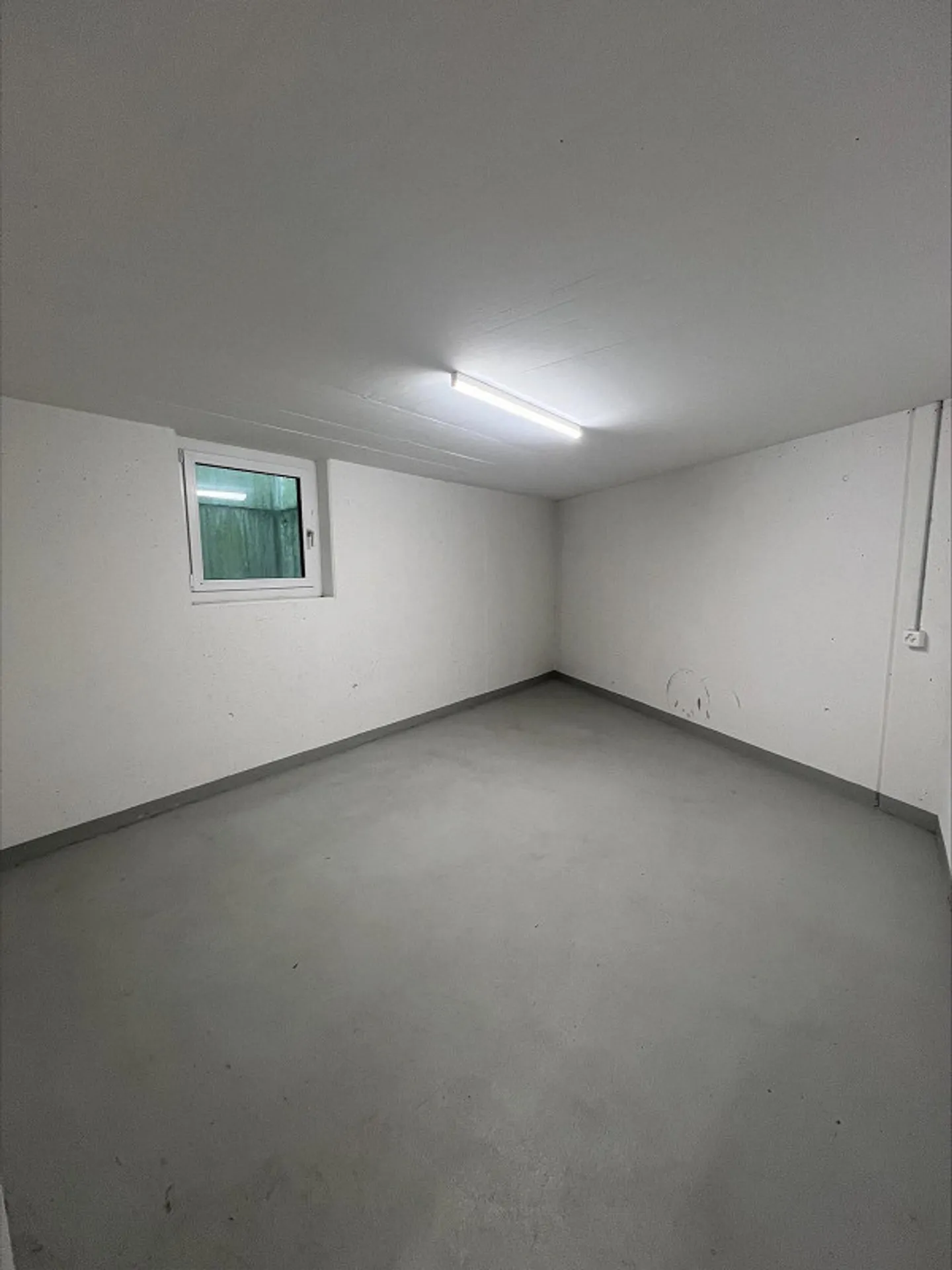 Stanza hobby in affitto - Foto 2 di 3