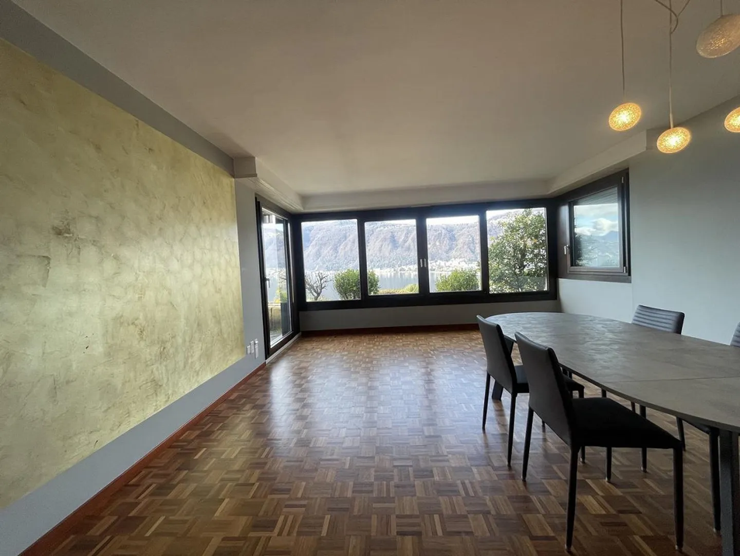 Appartement élégant avec vue sur le lac - Photo 7 sur 9