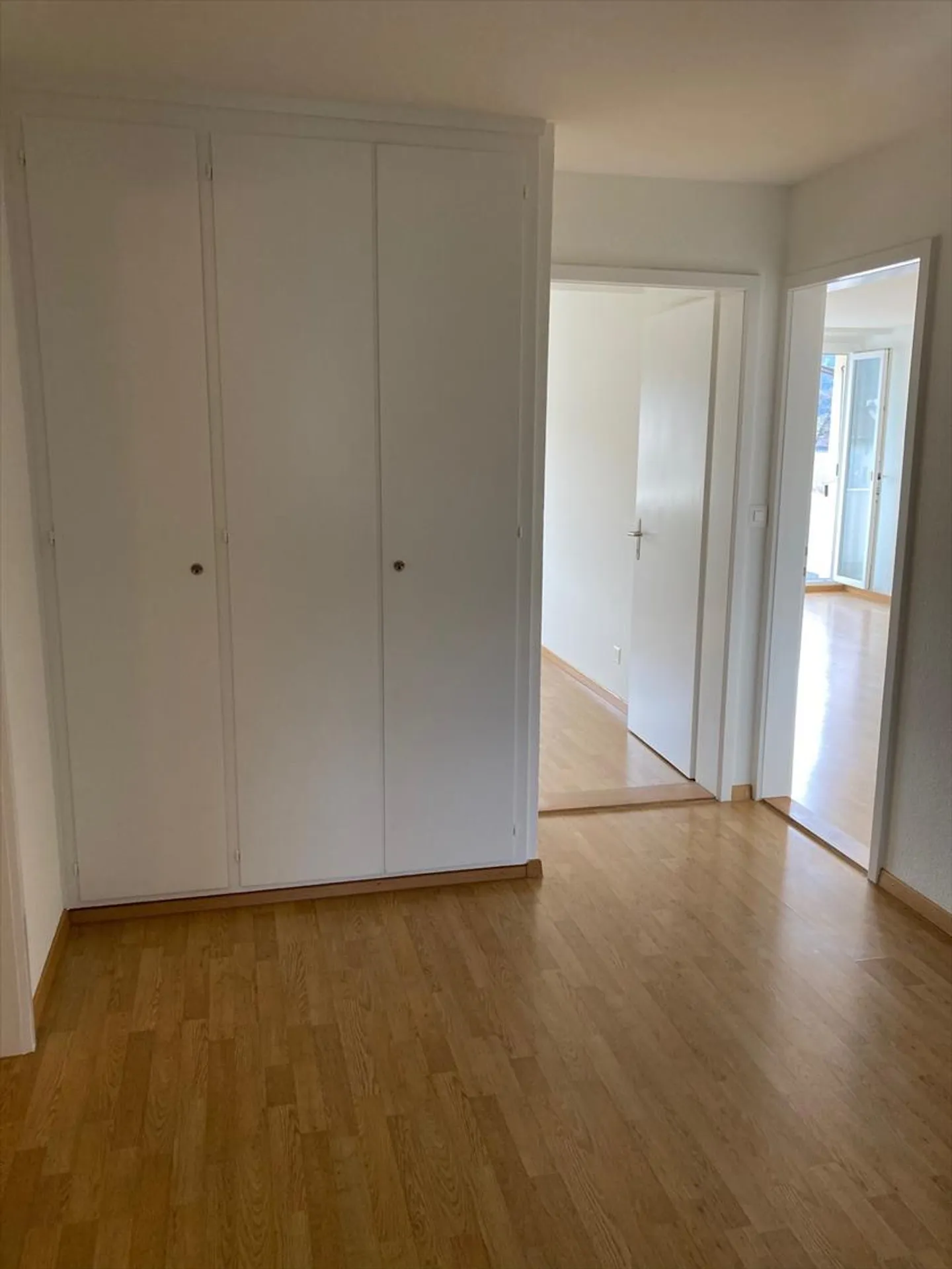 Beautiful apartment in a quiet location - Photo 7 of 8