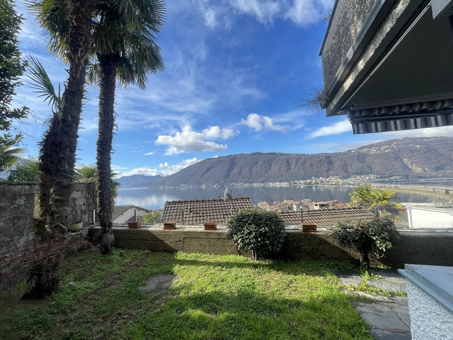 Appartement élégant avec vue sur le lac - Photo 3 sur 9