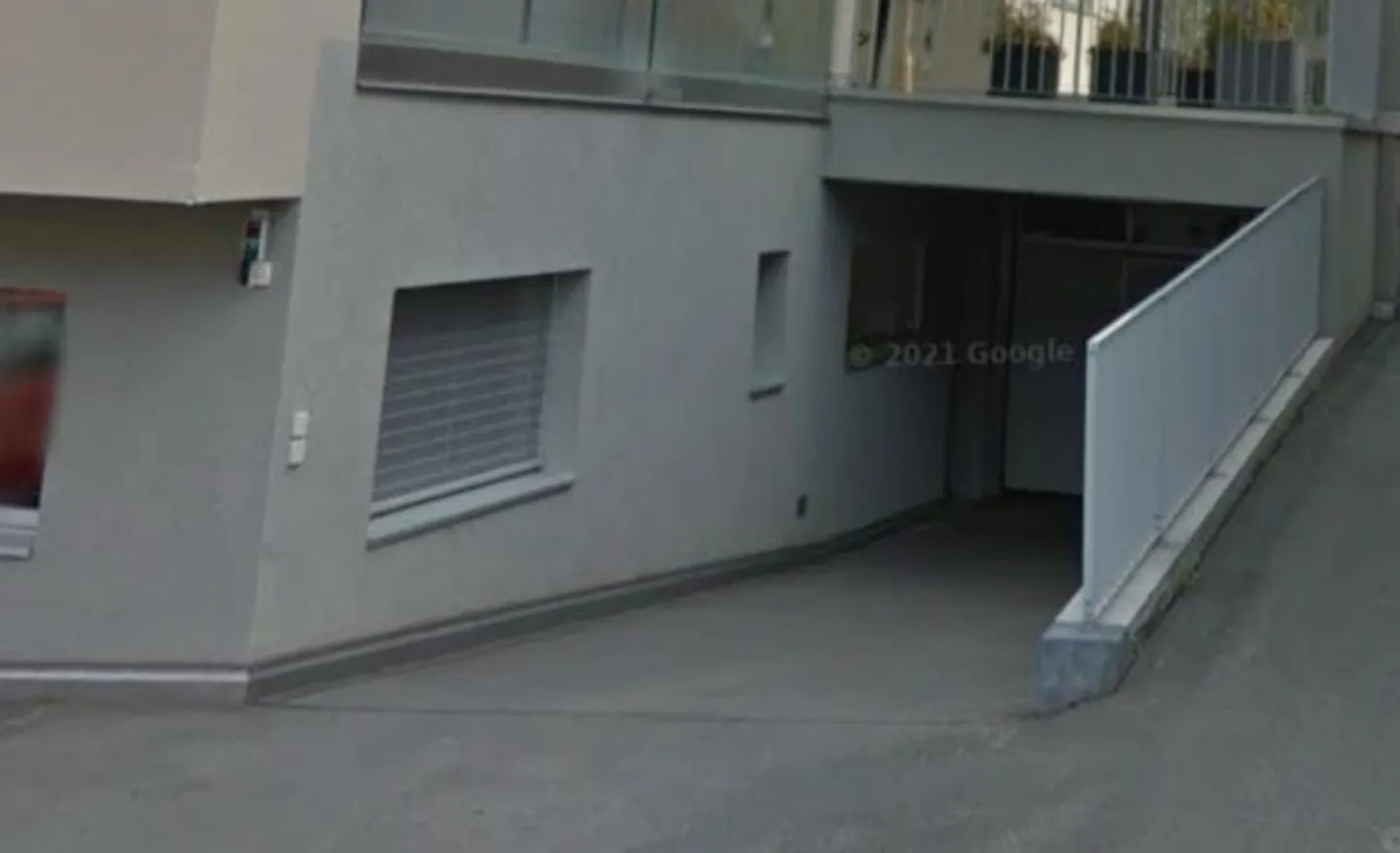 GARAGE PARKING SPACE VIA CRUSCHEDA 29 7504 PONTRESINA - Photo 1 of 2