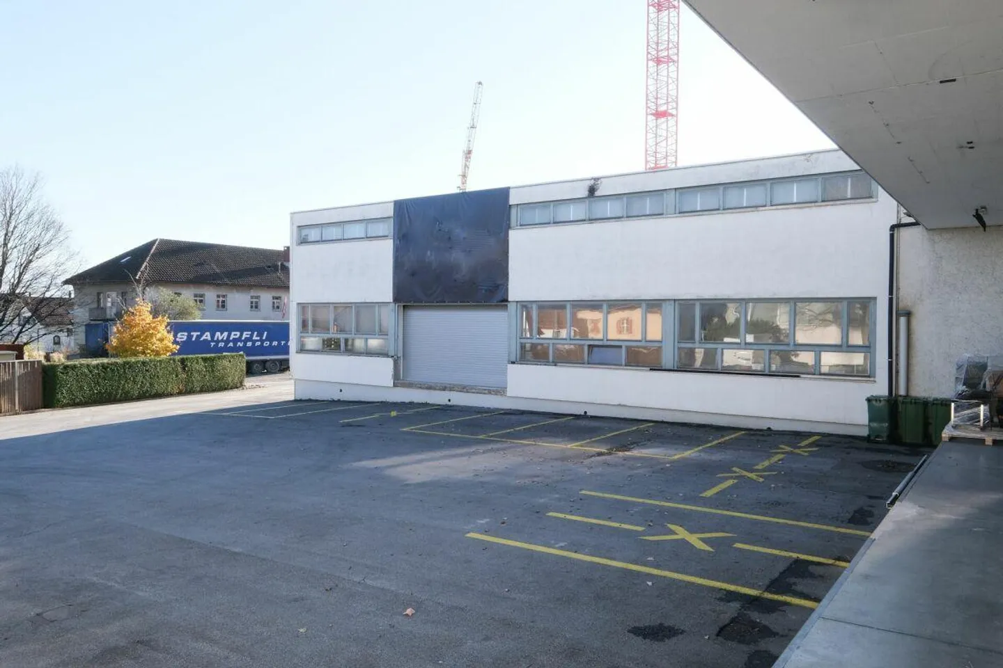 Warehouse space for rent - Photo 2 of 5