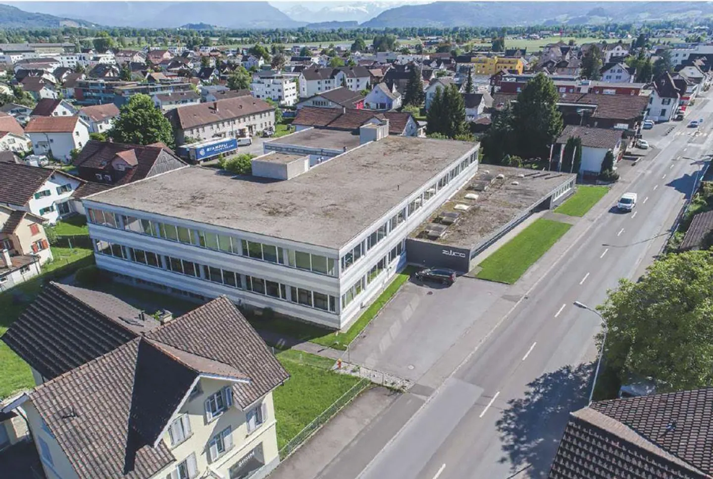 Warehouse space for rent - Photo 4 of 5