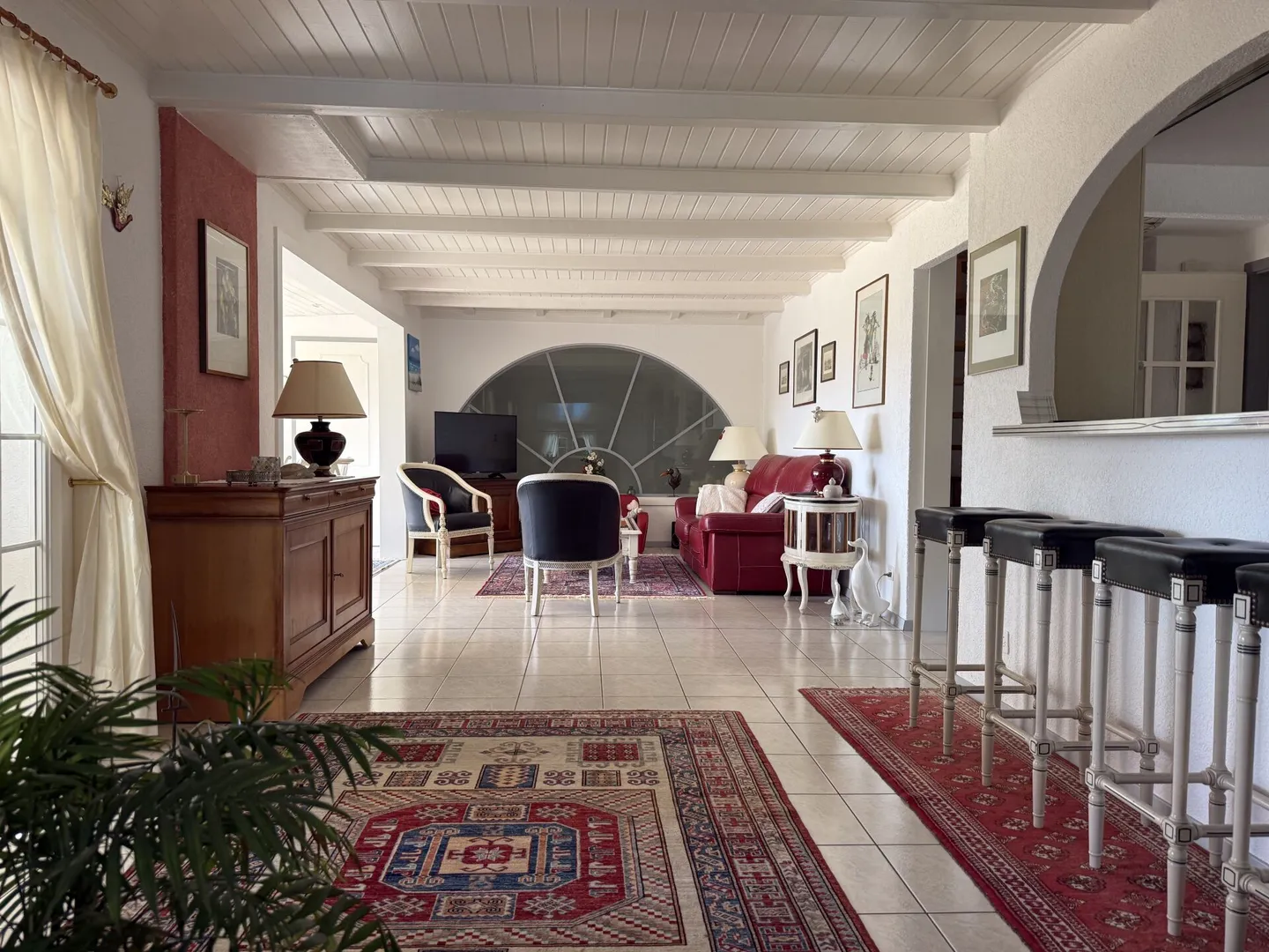 Außergewöhnliche individuelle Villa mit Panoramablick, Pool an einem idyllischen Ort - Foto 11 von 16