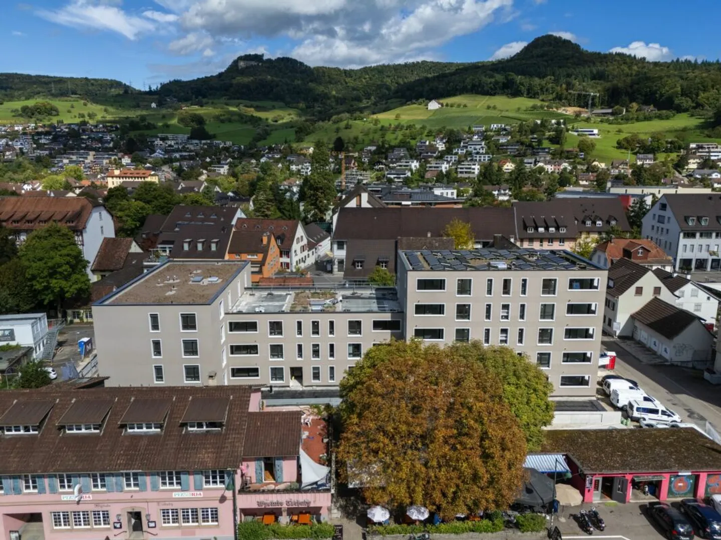 Nuova costruzione - Appartamento attraente e moderno con 4 1/2 stanze e loggia nel centro di Sissach - Foto 7 di 8