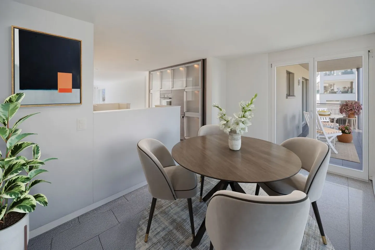 Modern 4½-Room Apartment - Photo 10 of 10