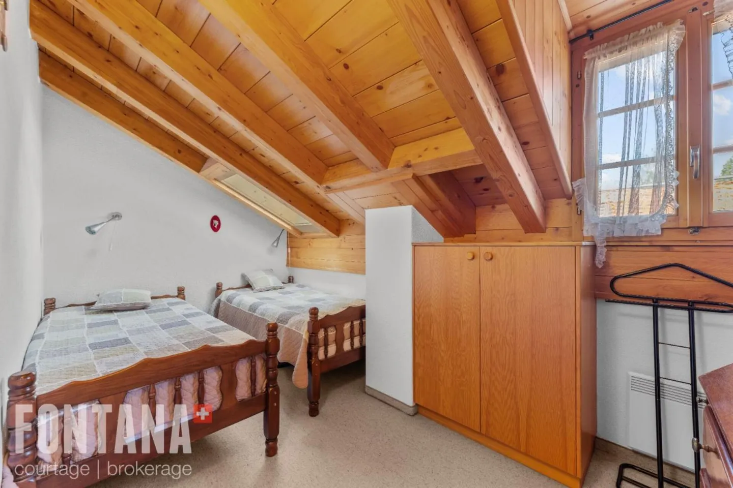 Chalet semi-détaché dans un triplex - La Marchande 2D, PPE Les Parchets - Photo 9 sur 13