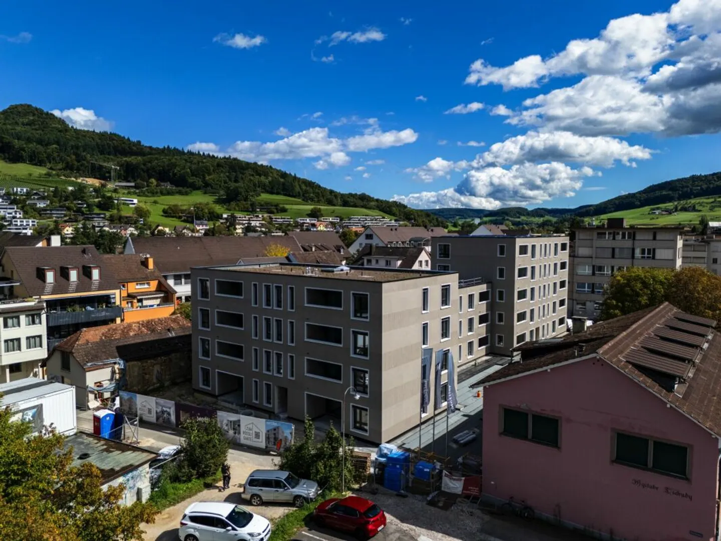 Nuova costruzione - Appartamento attraente e moderno con 4 1/2 stanze e loggia nel centro di Sissach - Foto 8 di 8