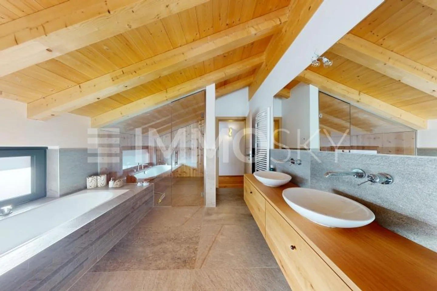 Die Ausnahme zu einem Namen: Einfamilienhaus 6,5 Zimmer mit Bergblick - Foto 5 von 7