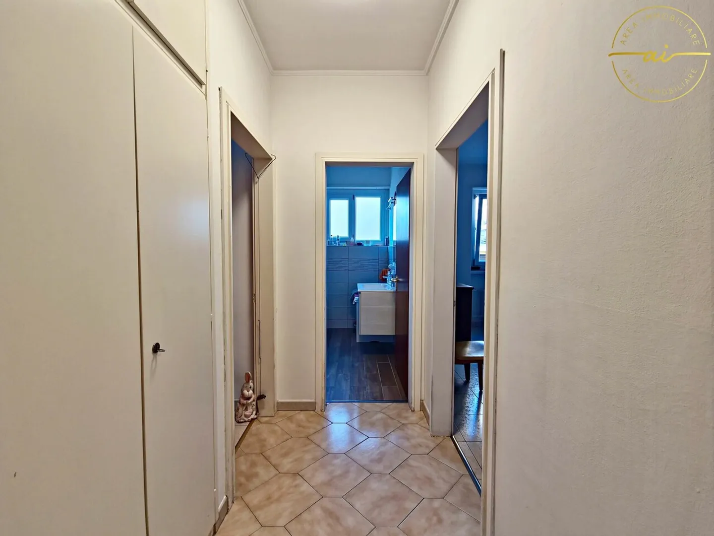 3.5-ROOM APARTMENT WITH BALCONY IN MENDRISIO - Photo 6 of 7