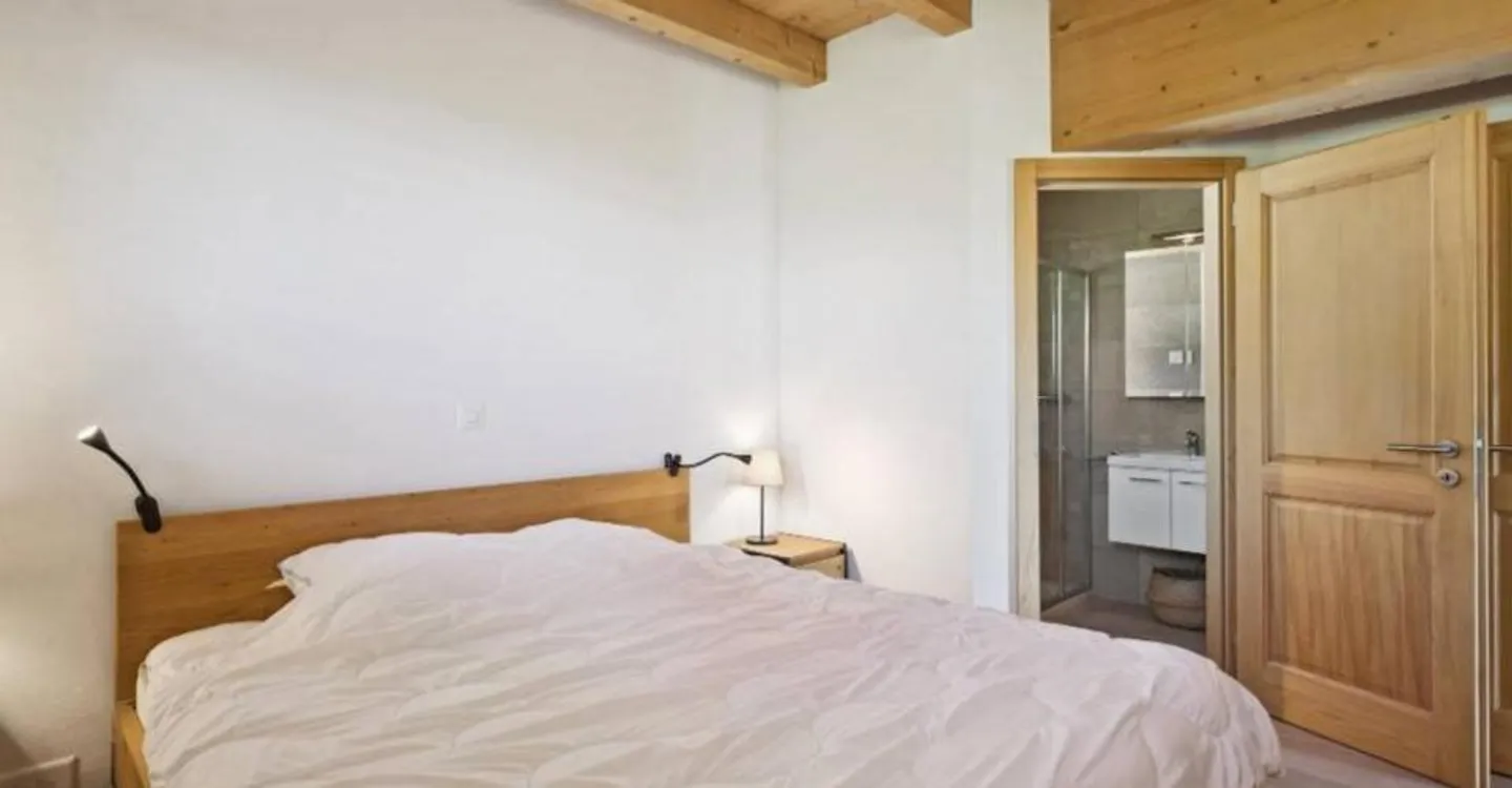 Stunning 4-room duplex in the center of Chesières - Photo 8 of 12