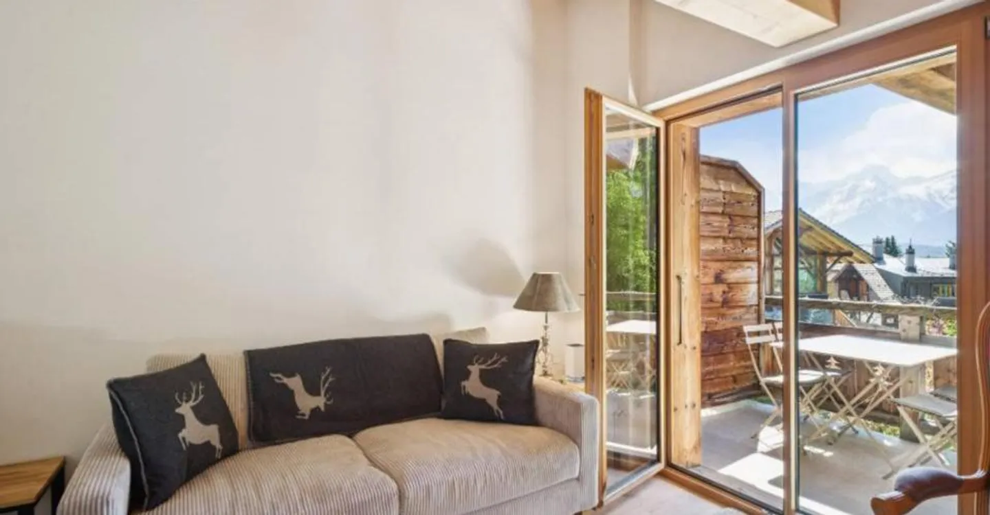 Stunning 4-room duplex in the center of Chesières - Photo 12 of 12