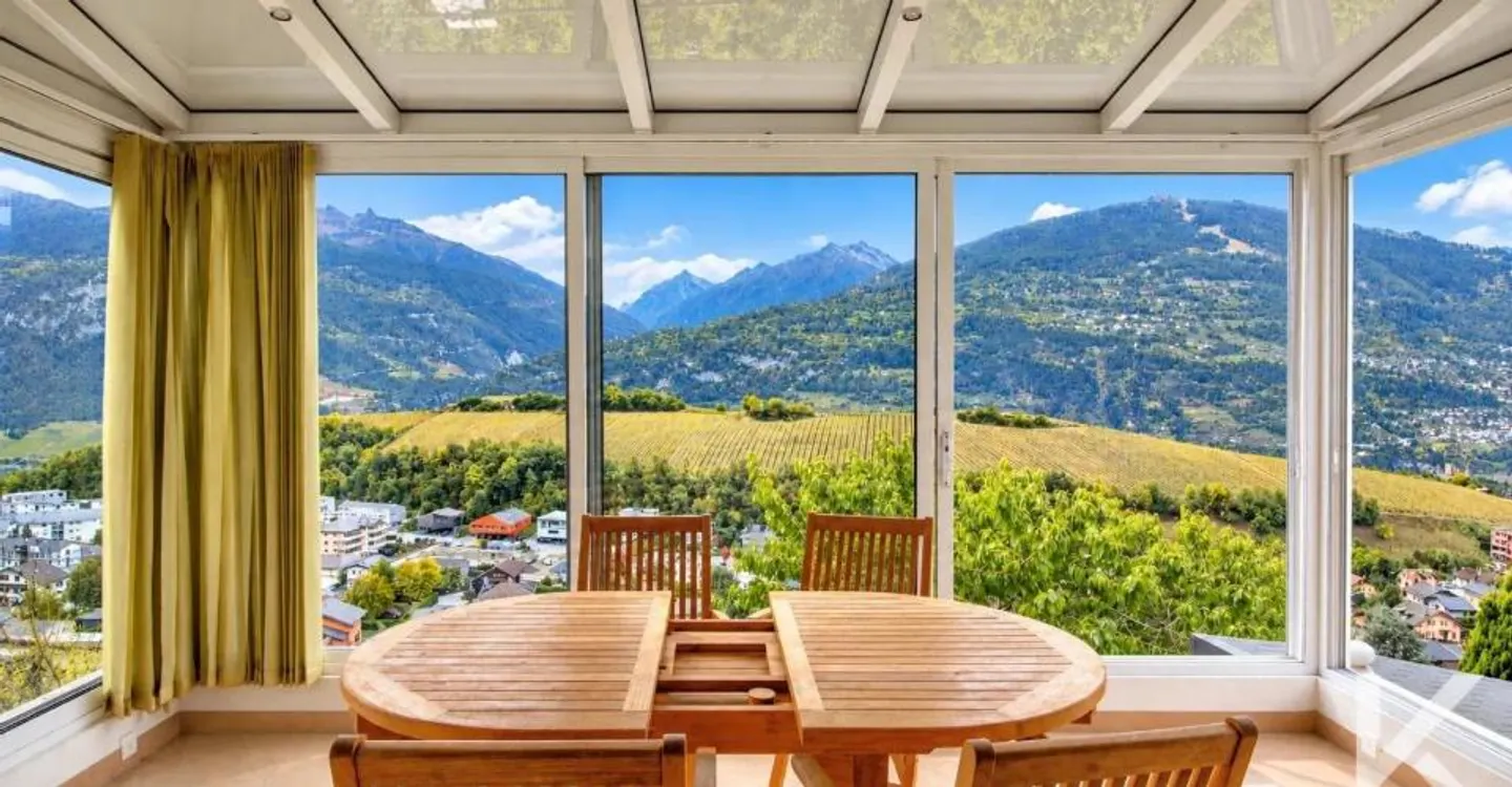 Villa di 5,5 stanze nel cuore dei vigneti con vista panoramica eccezionale - Foto 6 di 13