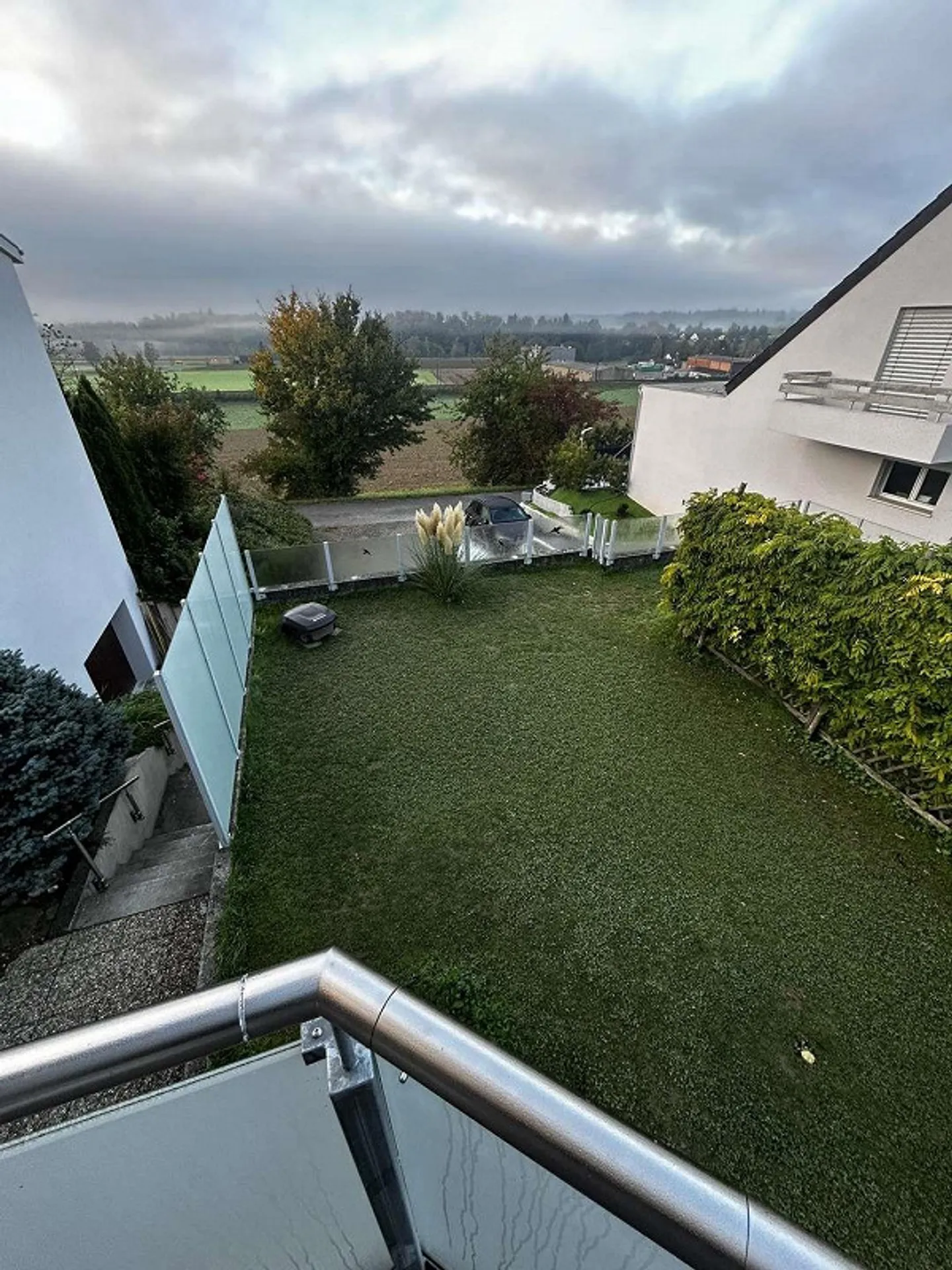 Grosszügiges 8.5-Zimmer-Einfamilienhaus mit Einliegerwohnung im Erd... - Foto 12 von 25