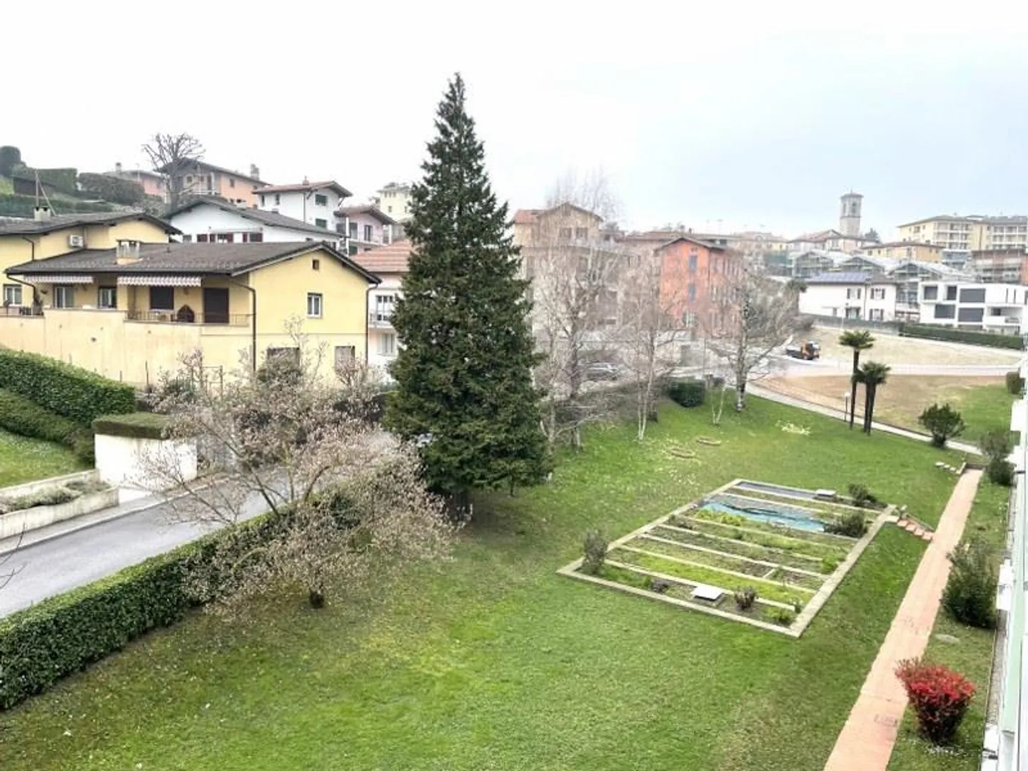 Helles Duplex mit Balkonen - Foto 10 von 13