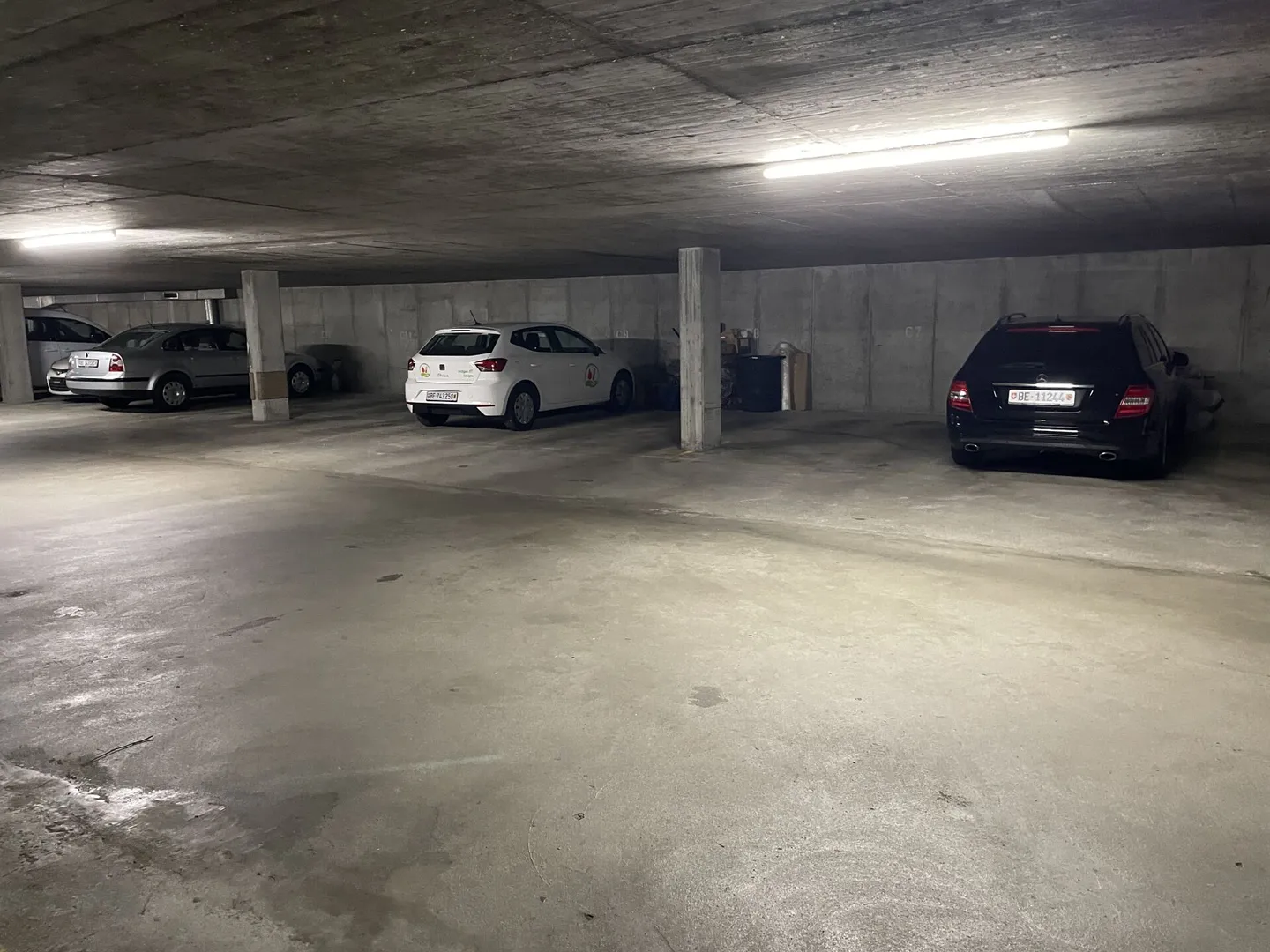 Posto auto in Jurastrasse 9 a Ittigen - Foto 2 di 4